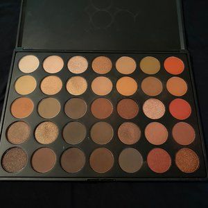 Morphe Eyeshadow Bundle (35O and 25B)
